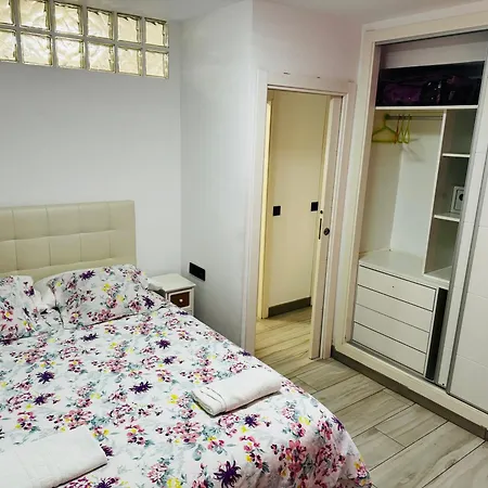 Fabrynne Apartment Malaga